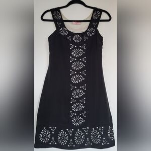 Romeo&Julie Couture Black Sleeveless Dress